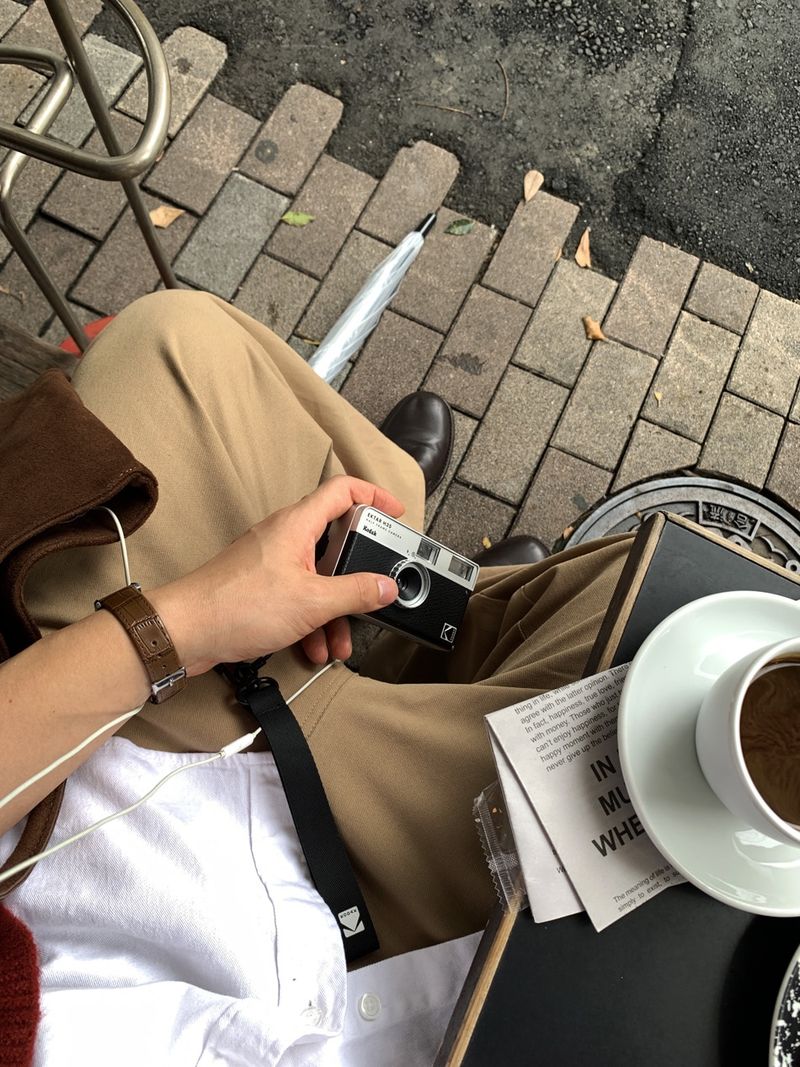 Look Wonder Ant Daily Pigment Semi-Crop Twill Shirt