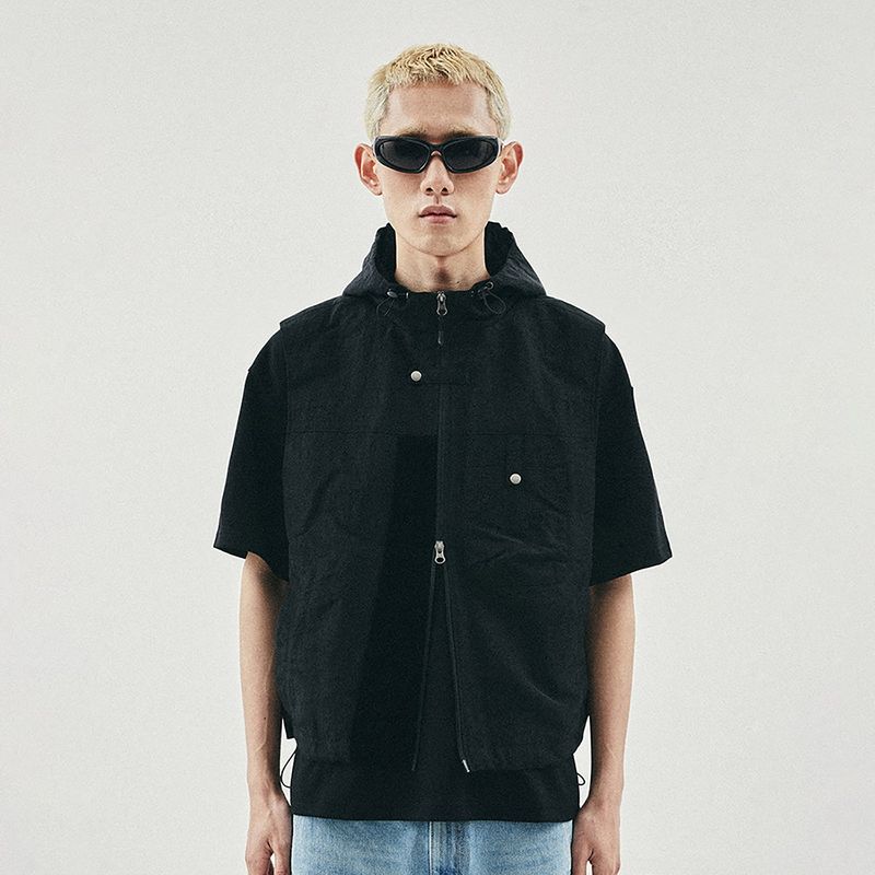 Voyage hooded zip vest / Black
