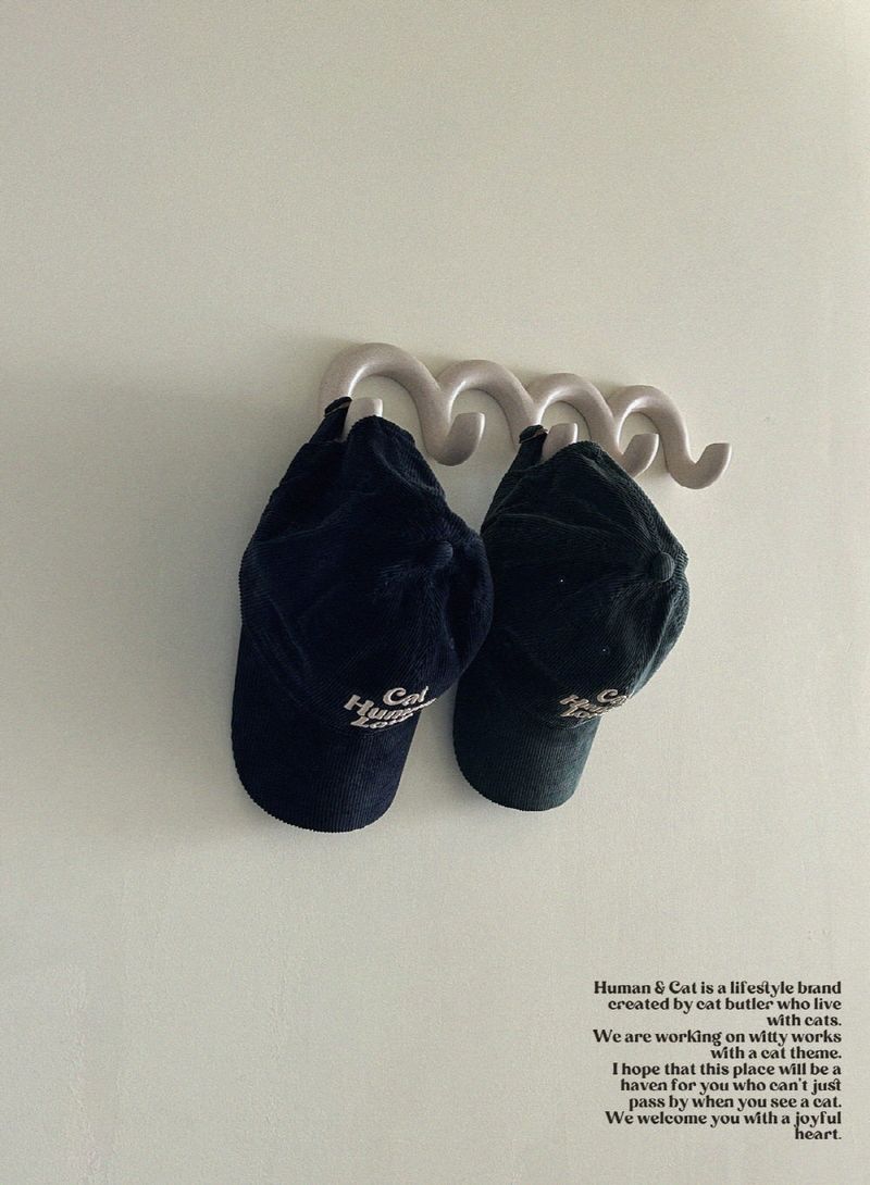 CAT HUMAN LOVE CORDUROY BALL CAP_NAVY