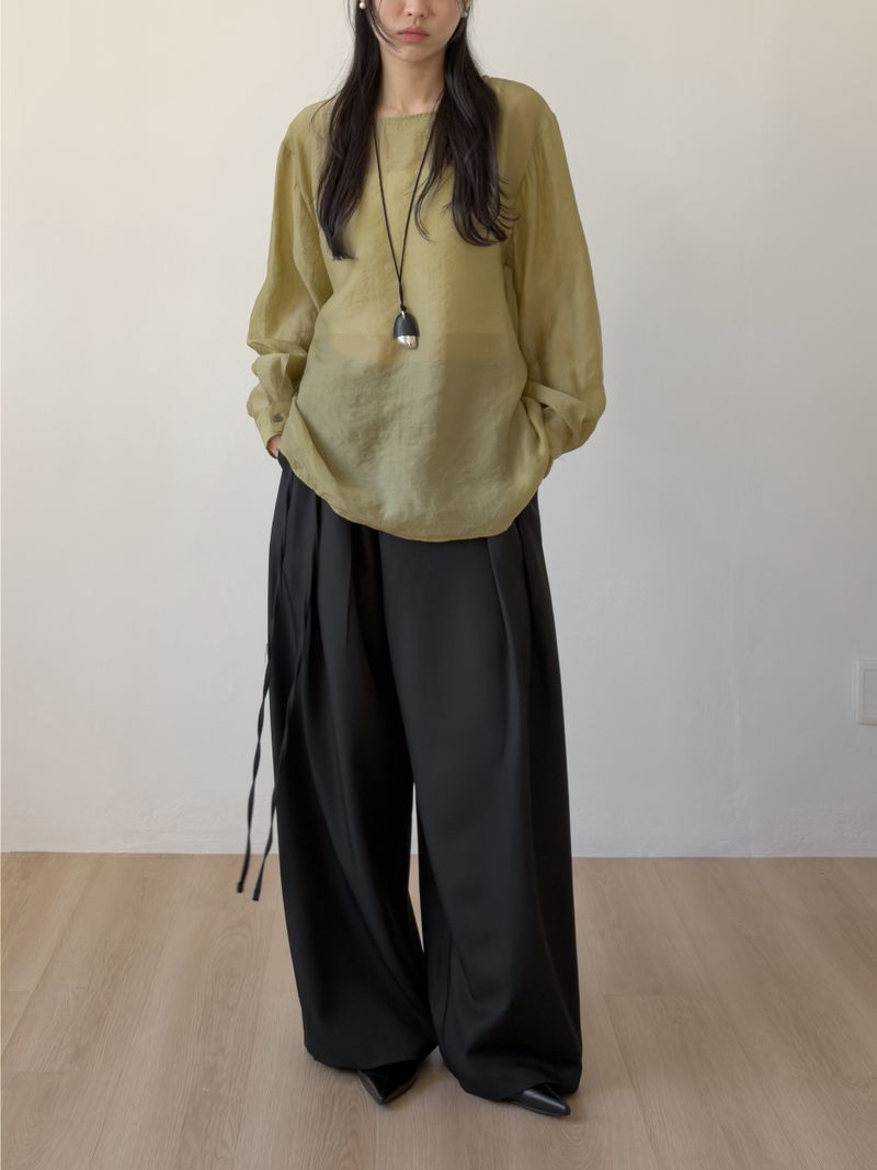 Tencel Two-Way Round Neck Blouse
