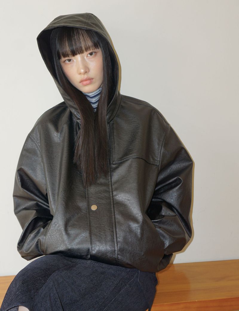 VEGAN LEATHER HOODED JACKET(BLACK)