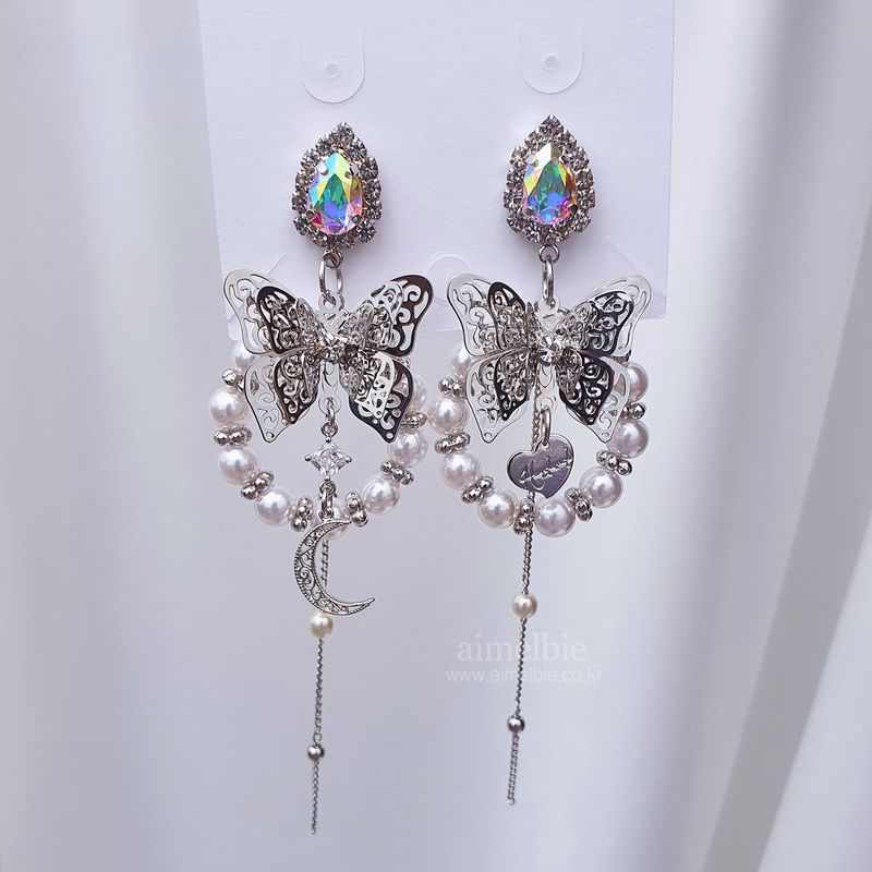 Queen Butterfly Earring