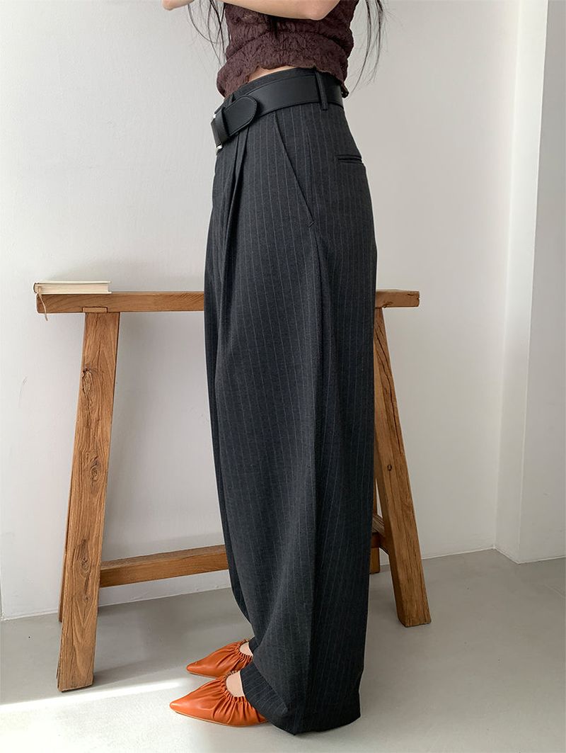 STRIPE TWILL BALLOON SLACKS (2C)