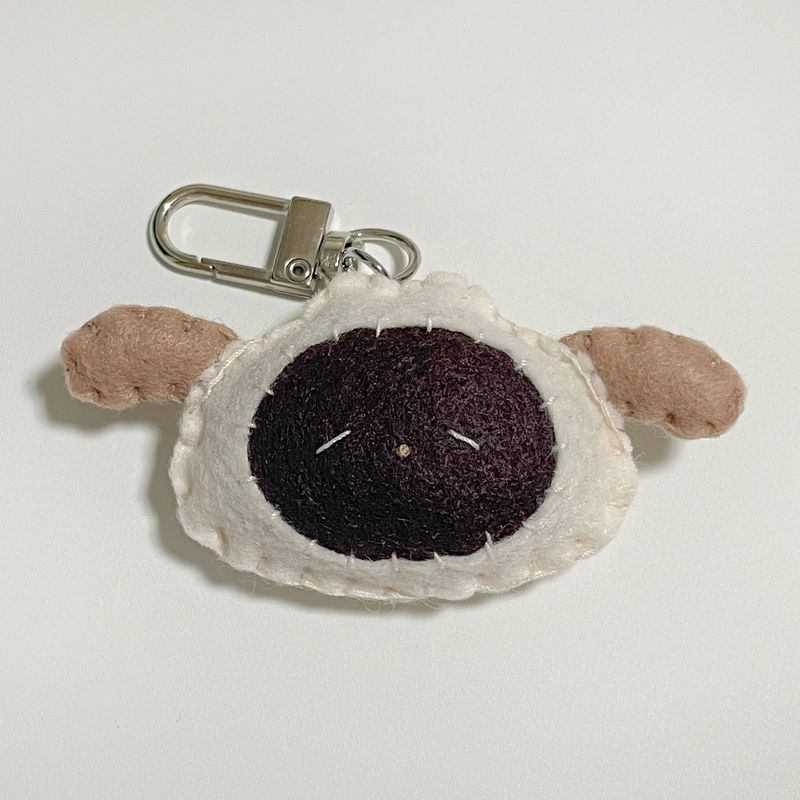 [MADE] Steamed Bun Puppy Key ring