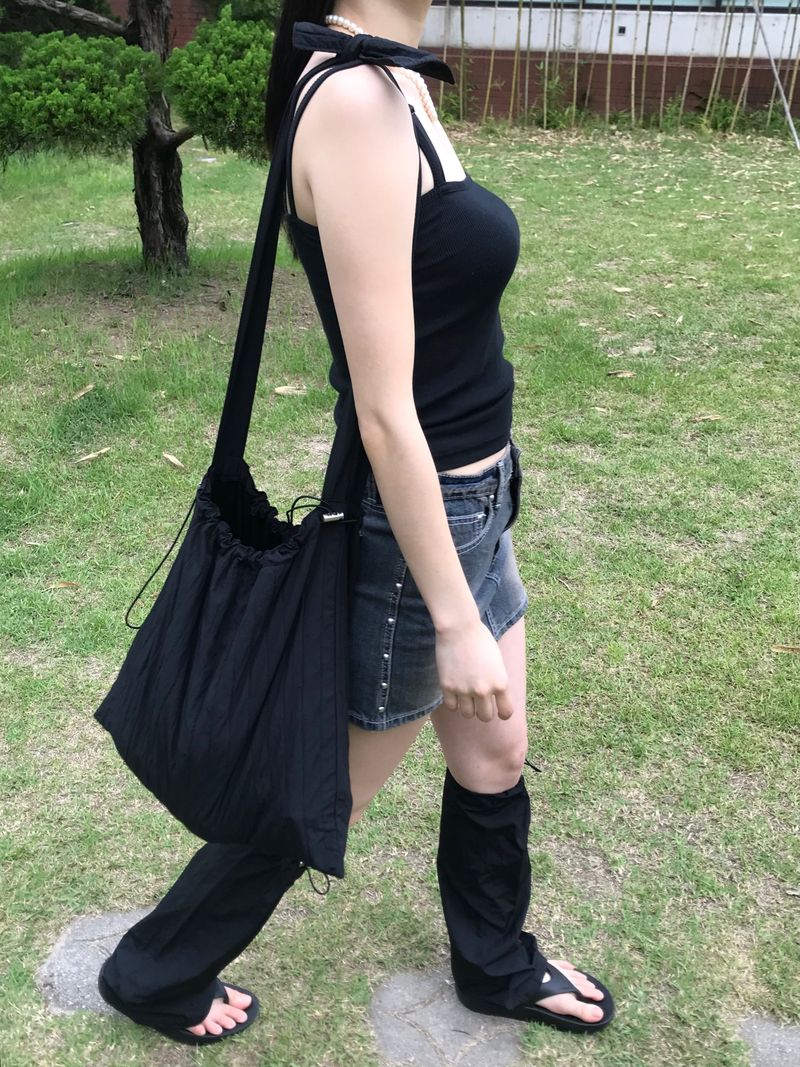 Rock stud denim skirt