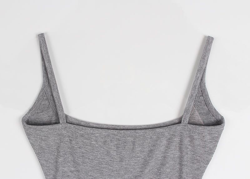 ROUND CUT SLEEVELESS