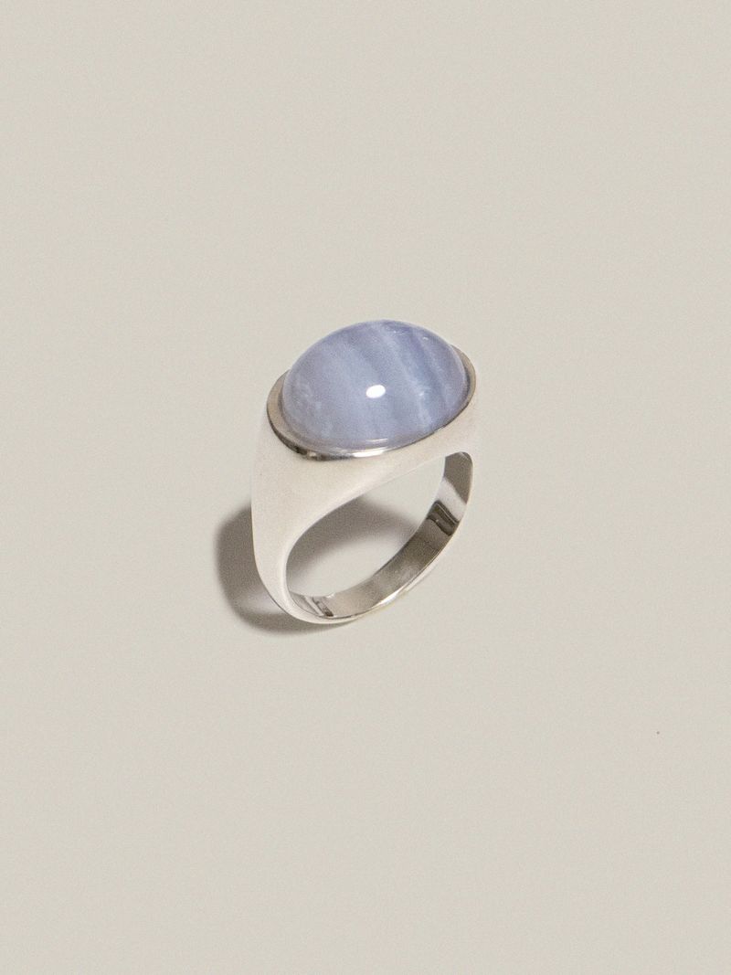 partez（パルテ）の「Bonbon Ring Blue lace chalcedony（Accessories）」