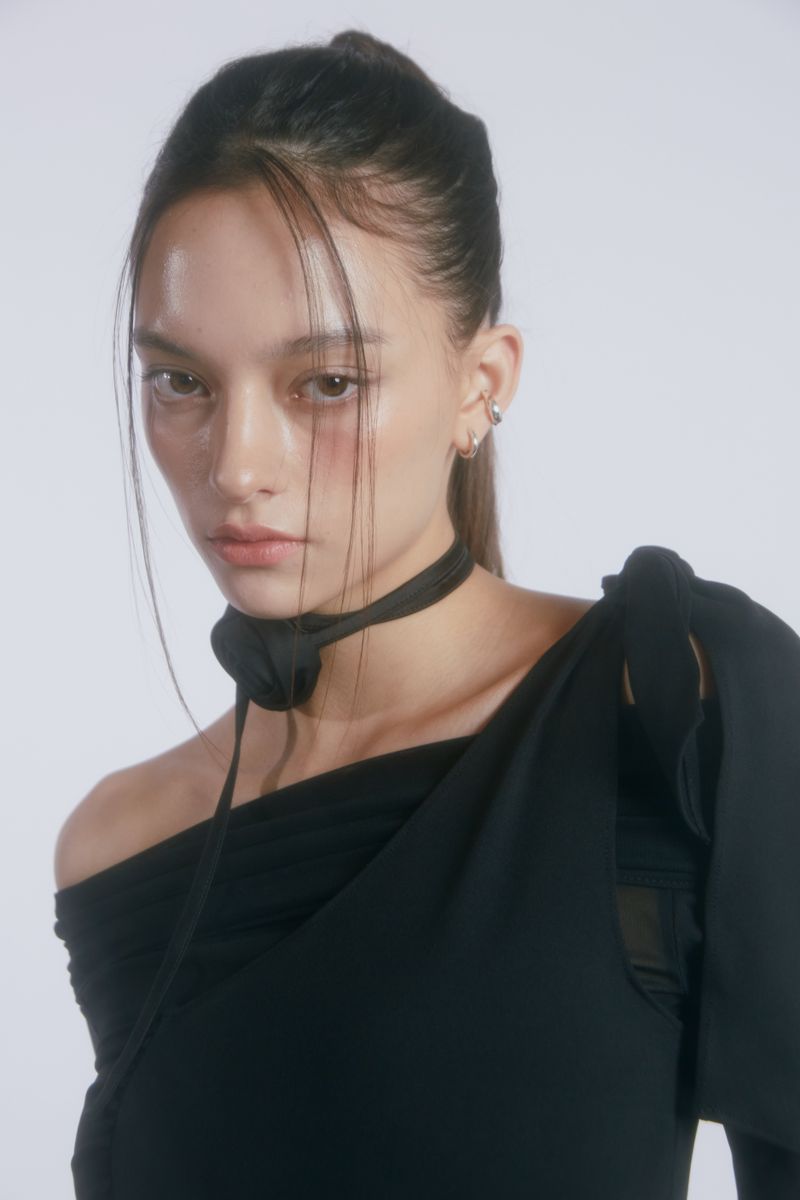 JINJUSE SATIN ROSE CHOKER(BLACK)