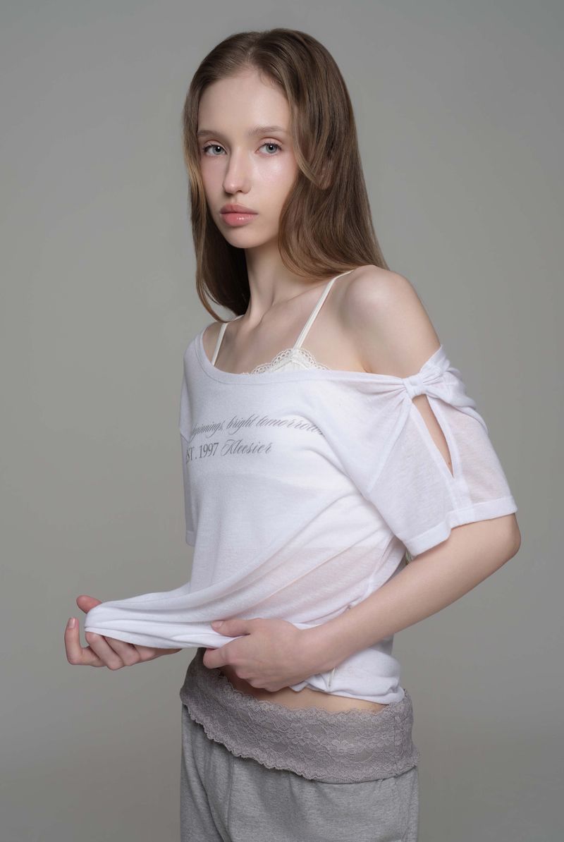 Powder sheer ribbon top, White