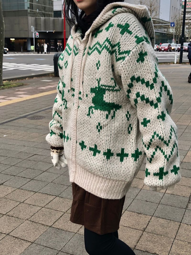 Deer zip-up