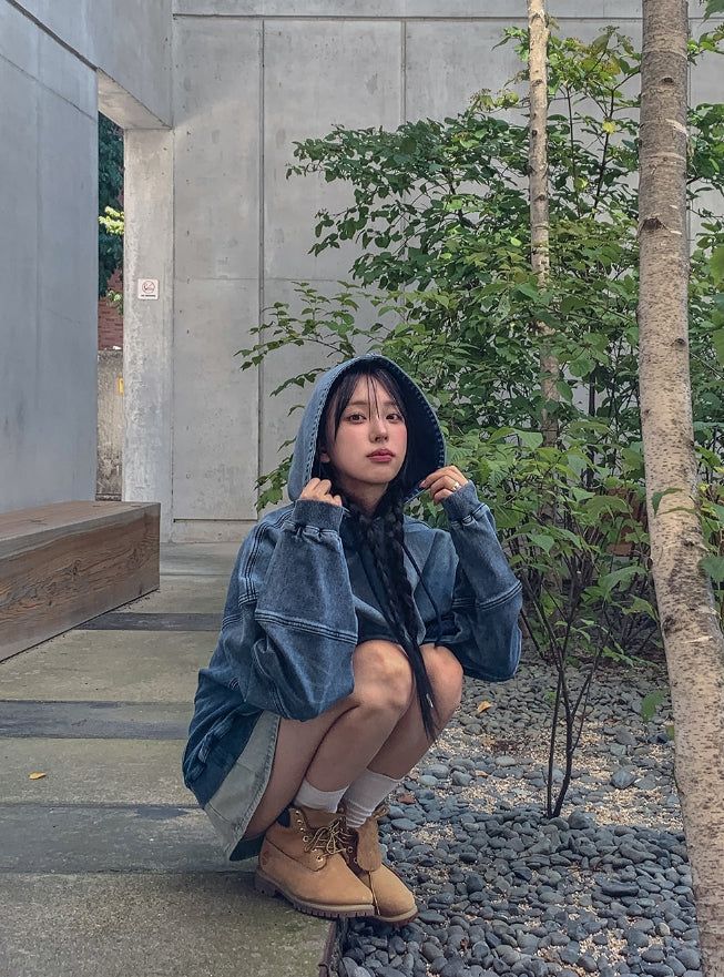 Gradation washing denim hoodie