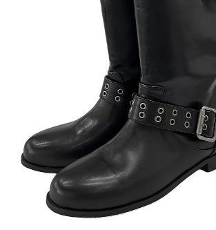 eyelet buckle middle long boots
