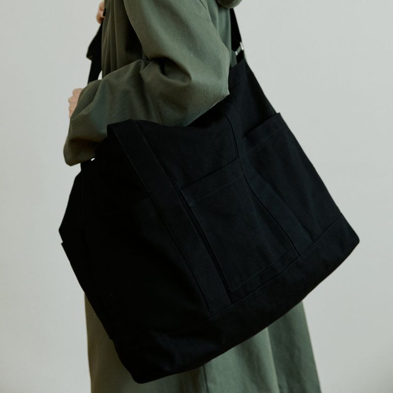 malen（マレン）の「unisex canvas bag black（Bags）」