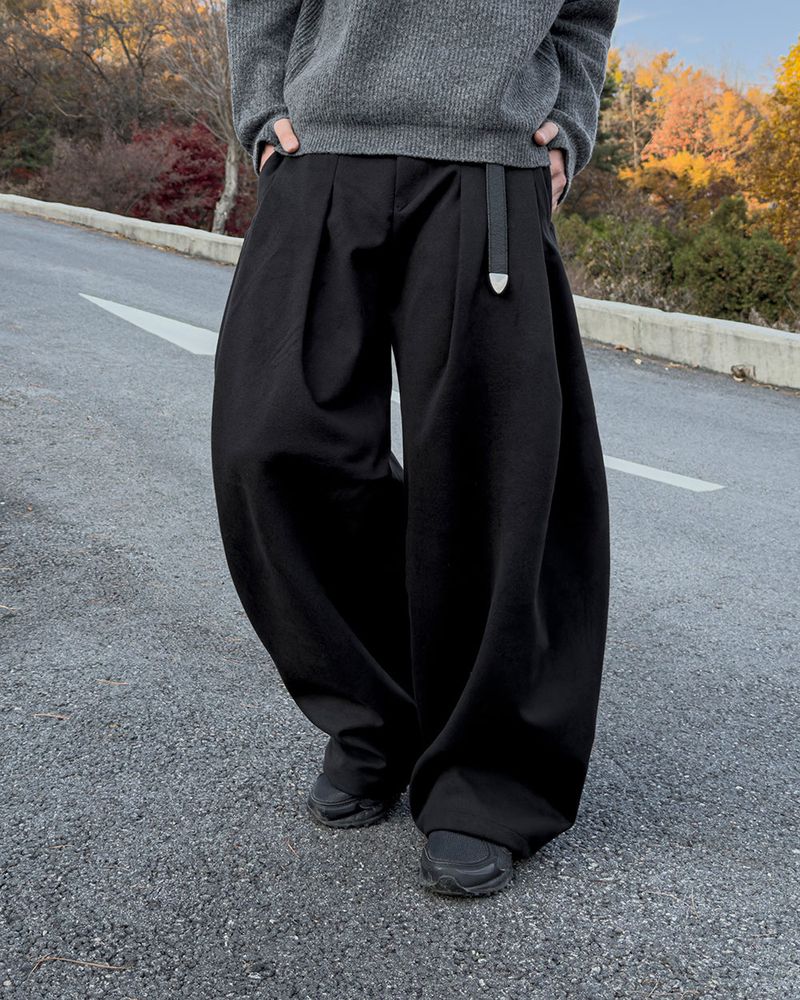 Worvel Wool Wide Pintuck Slacks
