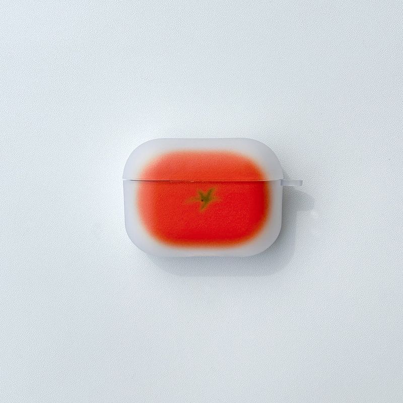 MHOM（モム）の「Airpods : Tomato（Smartphone Accessories）」