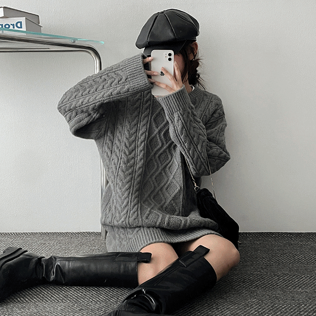 hijjoo（ハイチュー）の「Merne Thick Fisher Twisted Knit Dress（Dresses）」