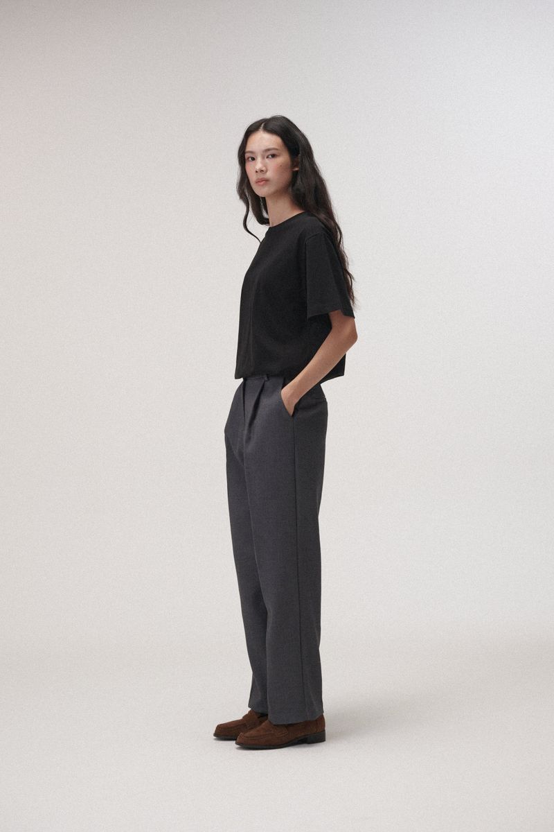 Boxy round T-shitrs (Black)