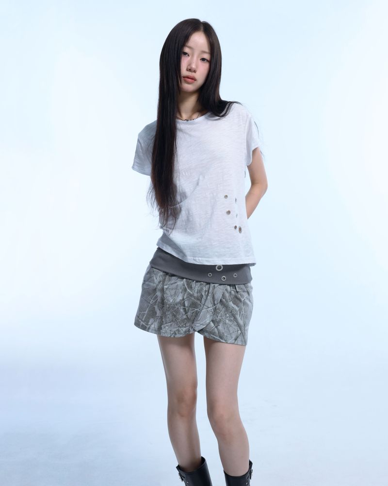 Grunge Claw Leopard Eyelet Tee - White