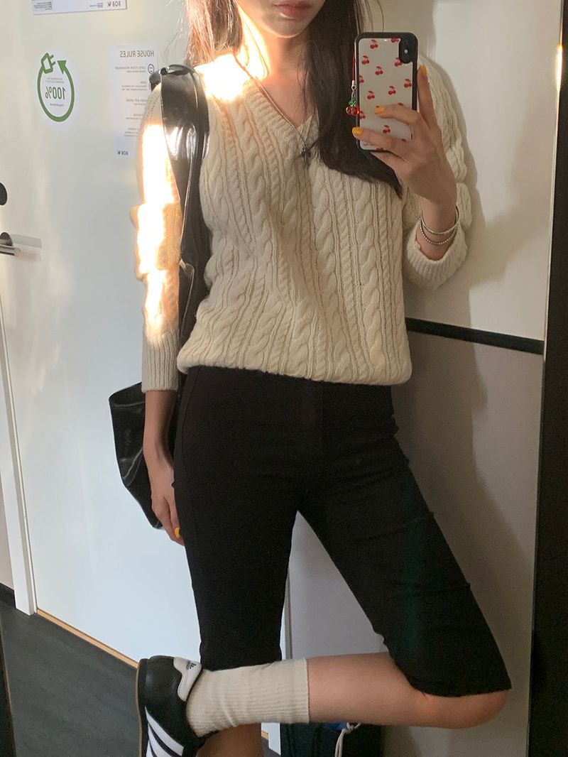 [MADE] Hi-mi alpaca twisted V-knit