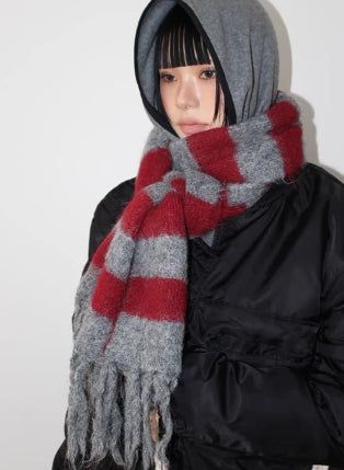 AAKE（アケ）の「ソフトボーダーマフラー（ファッション小物）」