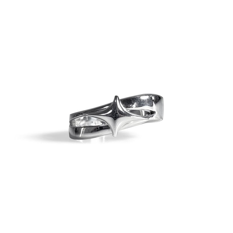 STING DIAGONAL RING