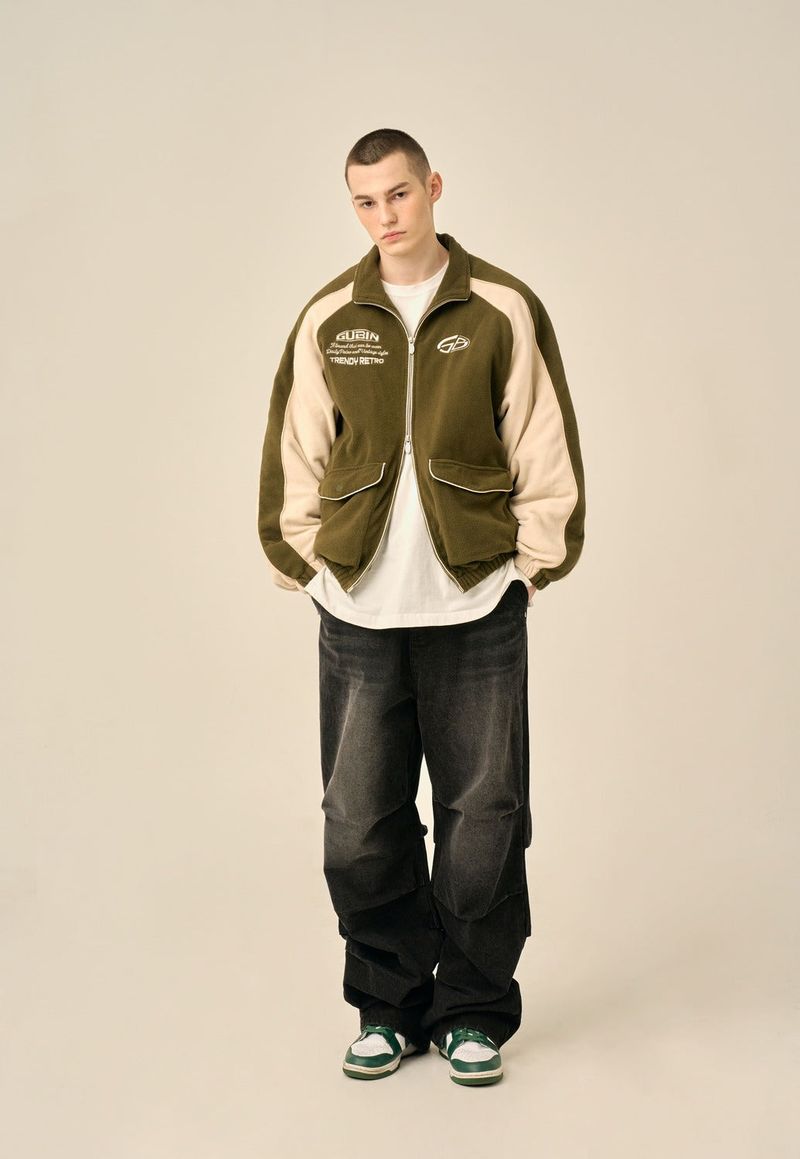 FIVE-PINTUCK WASHED DENIM
