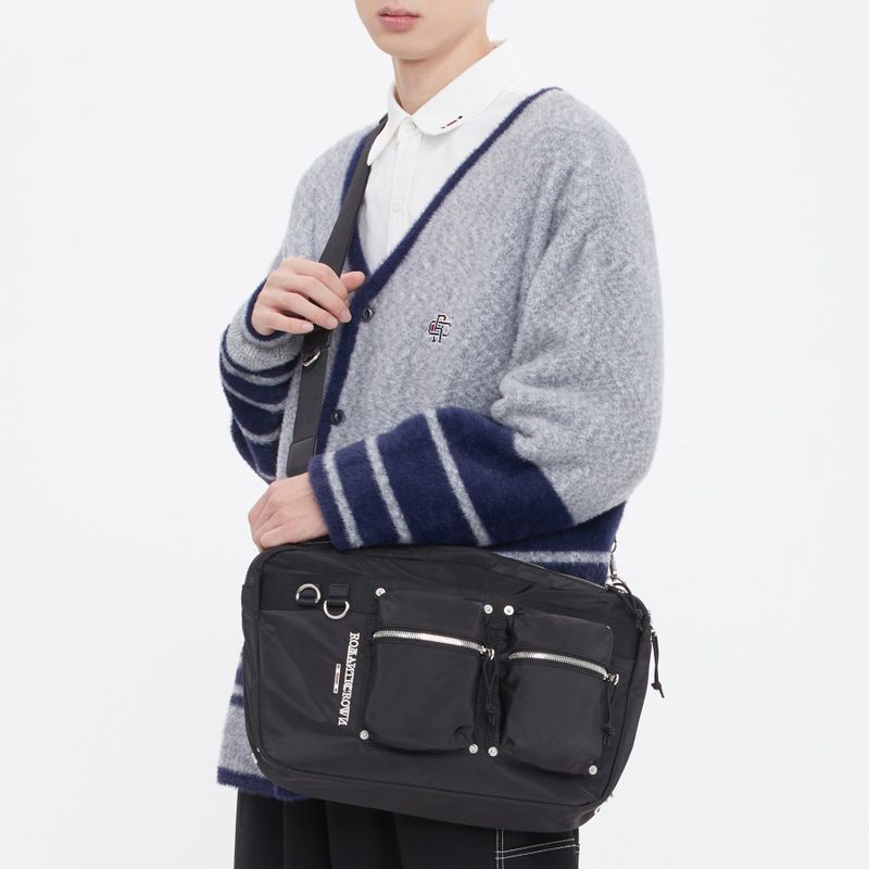 ROMANTIC CROWN(ロマンティッククラウン)の「GLOSS MINIMAL CROSS BAG(Bags)」