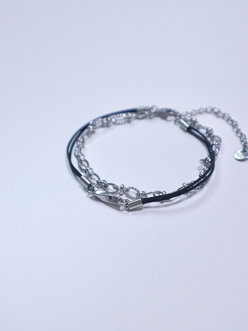 All surgical seel new wave layered string bracele