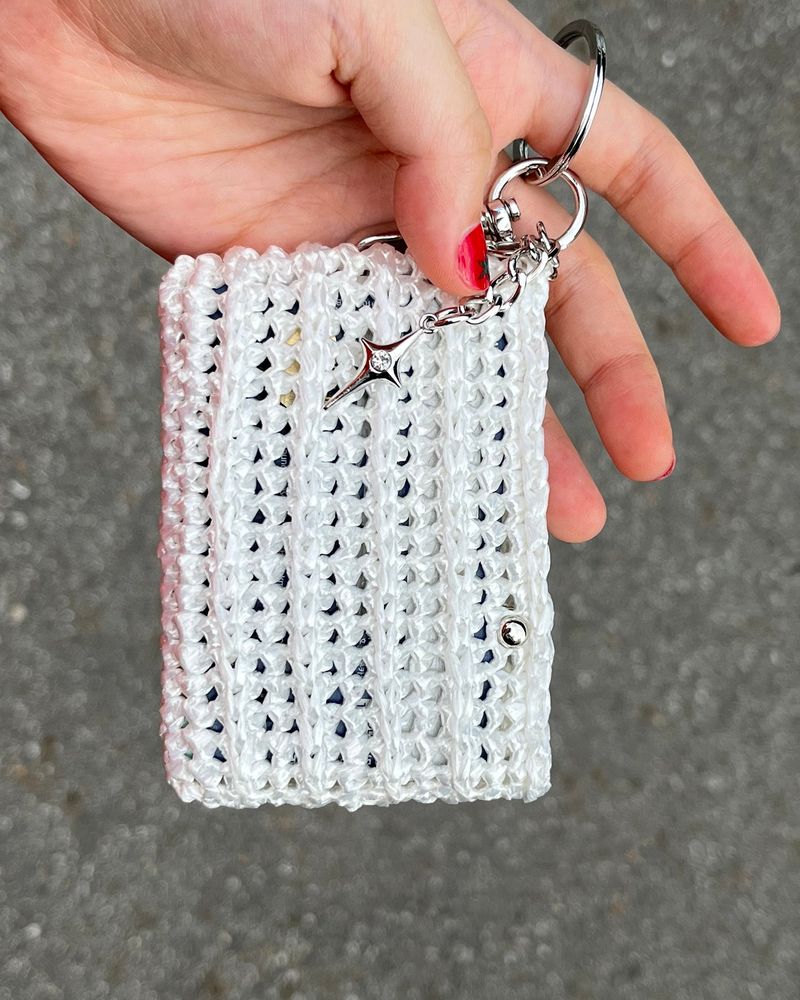button card wallet (white)