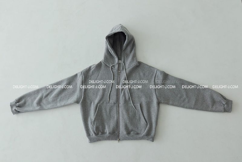 Napping Two-Way Daily Hooded Zip-Up