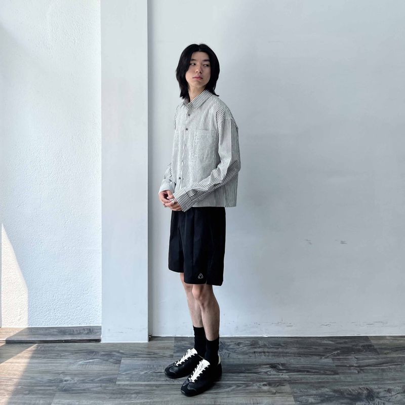 Minimalist Fine Striped Cropped Shirt