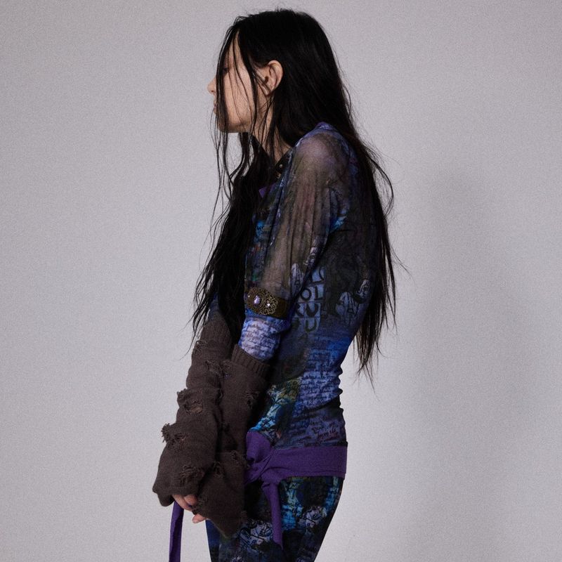 SHEISSHE/PSYCHEDELIC PRINT IRREGULAR T-SHIRT