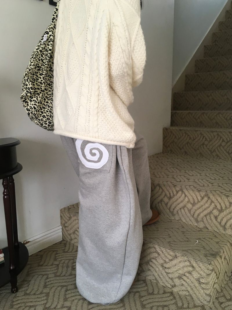 Fleece-lined sweatpants
