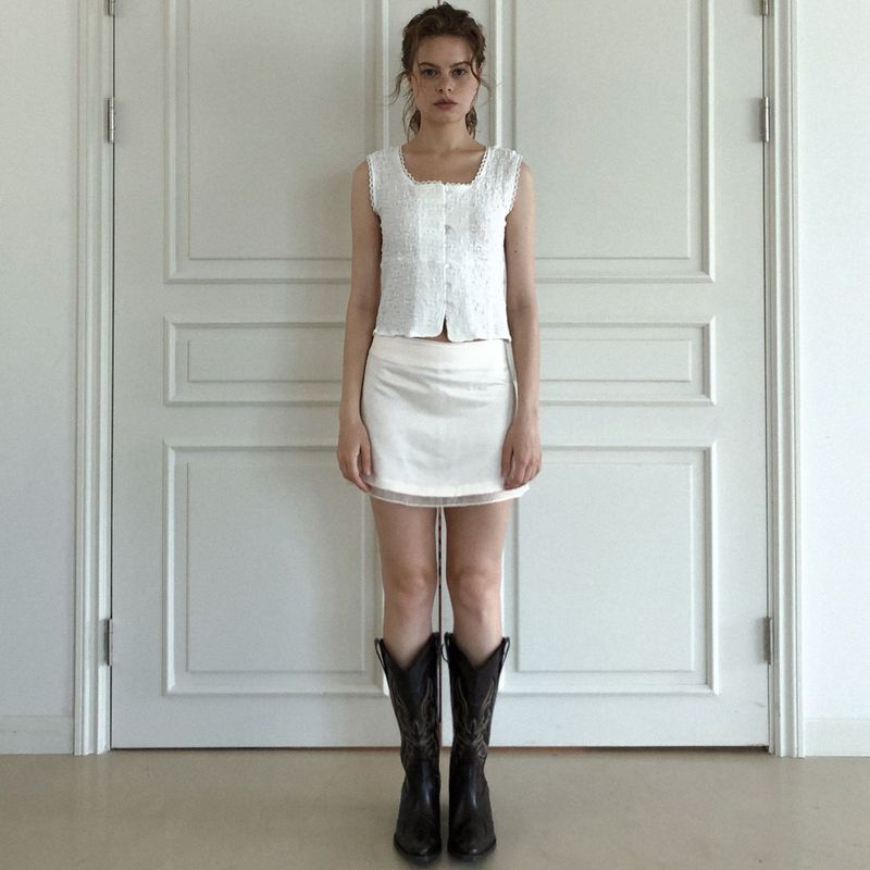 Fors sleeveless blouse (white)