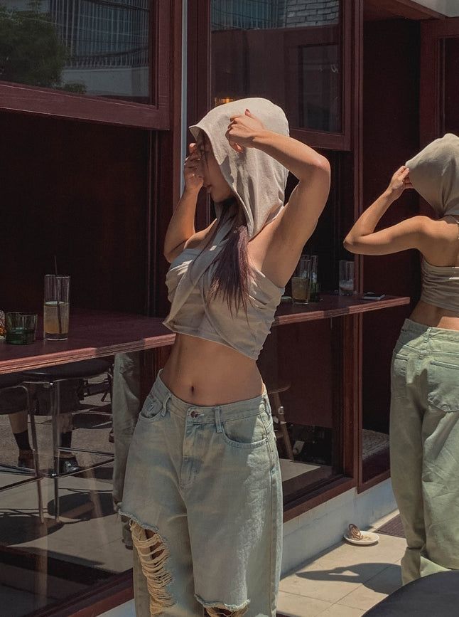 Low Cross Top Hooded Sleeveless