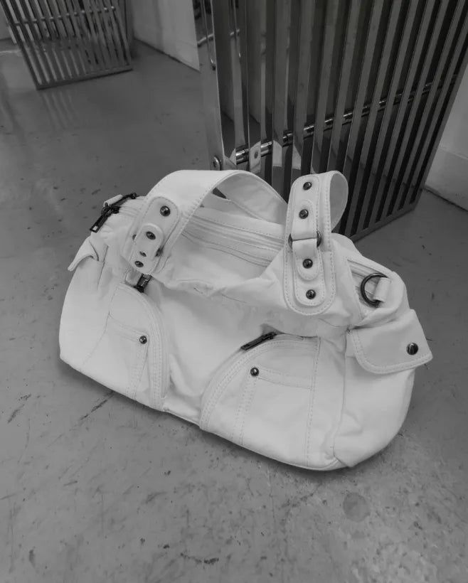 ミヴ クラックド レザー ショルダー バッグ