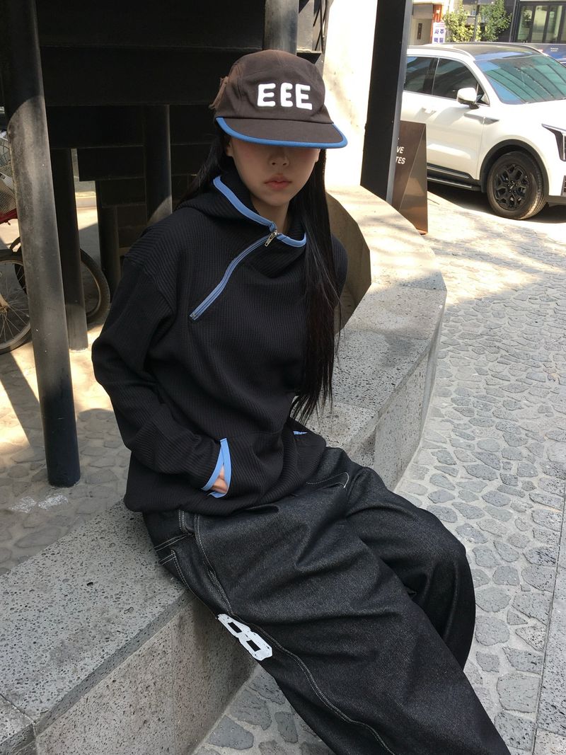 Split Diagonal Waffle Hoodie (4c)