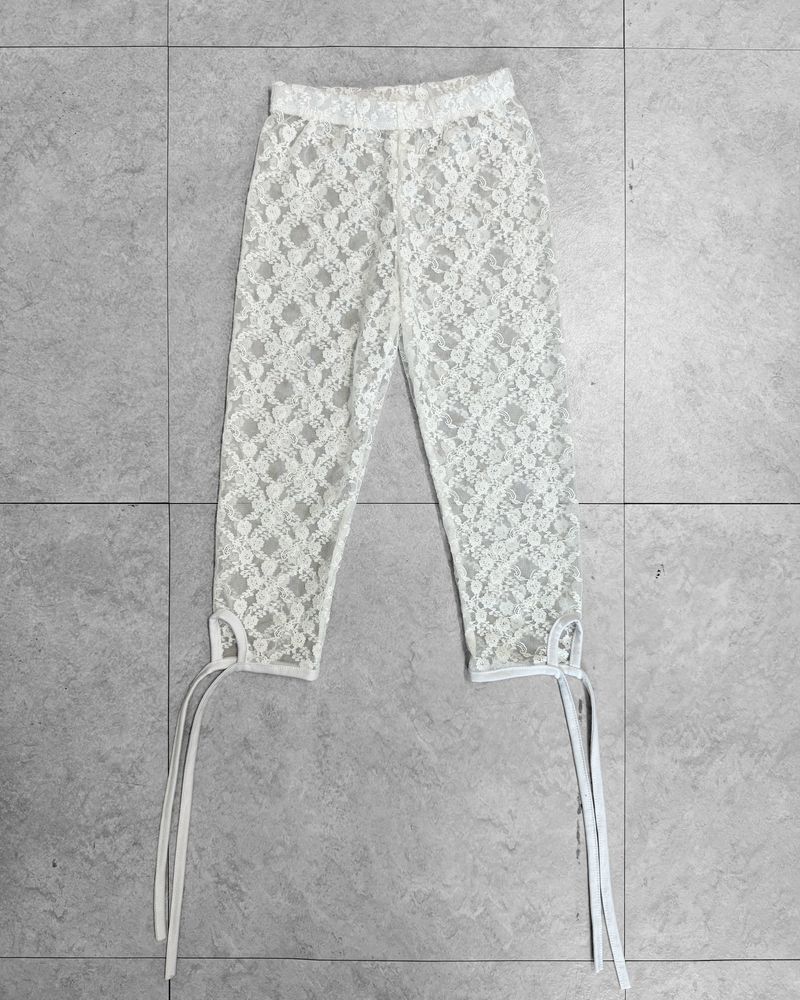 NOIR LACE RIBBON LEGGINGS