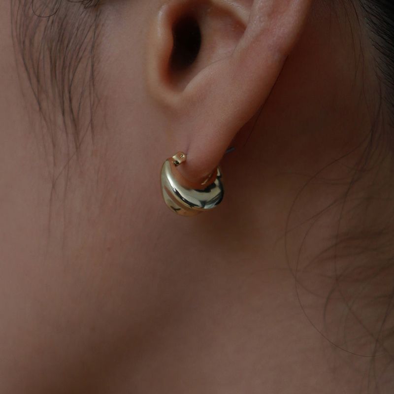 oval volume earring