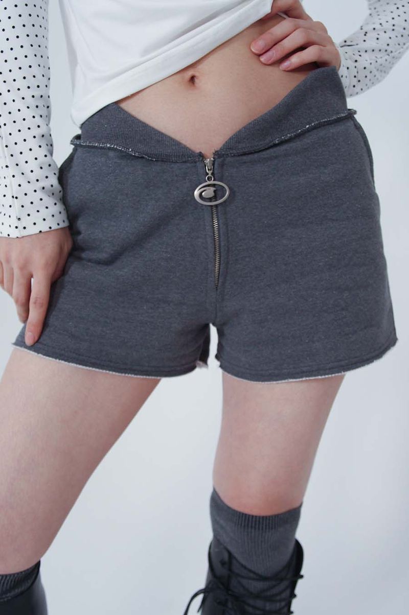 BFEEP（ビーピーピ）の「LOGO 2WAY SHORT PANTS_CHACOAL (fleece.ver)（Pants）」