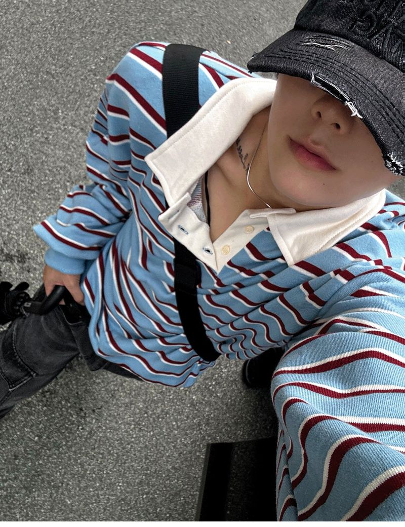 Sweat collar striped sweatshirt