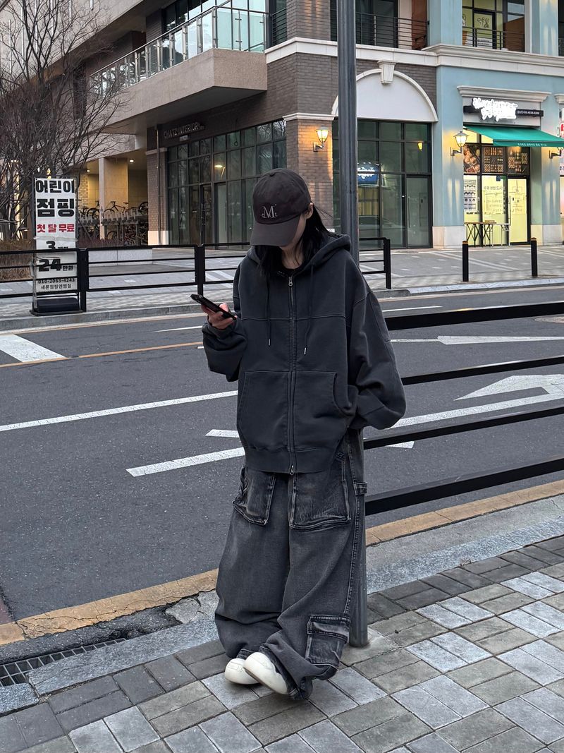 pigment panel zip-up hoodie