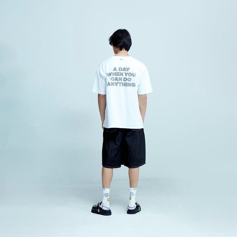 ラッキーデイクローバーT　ホワイト
