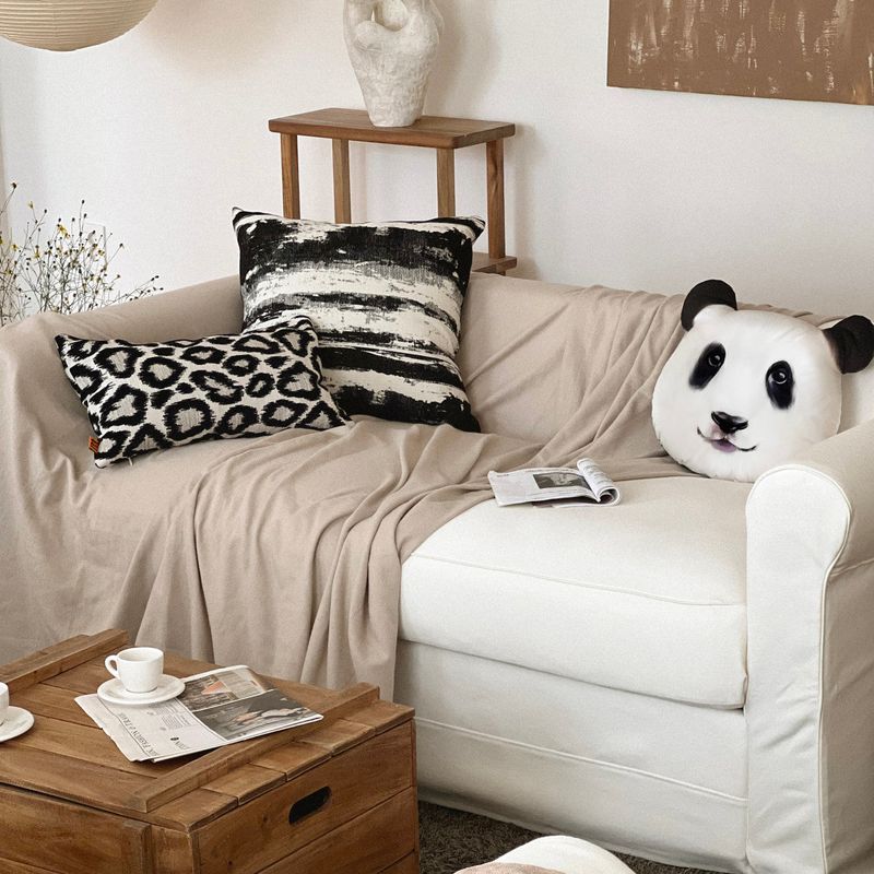Mont Bao Panda Cushion