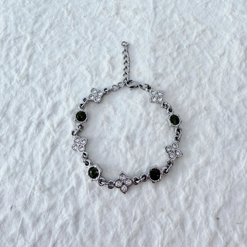 Emerald Bloom Bracelet