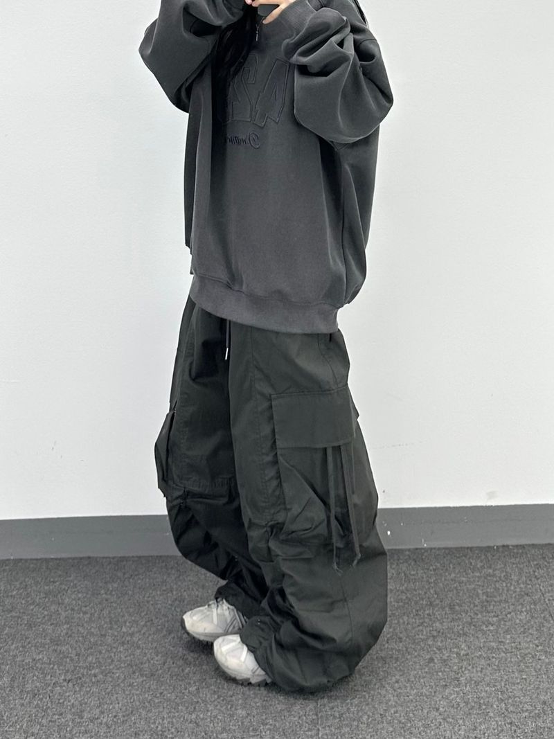 shirring strap cargo pants