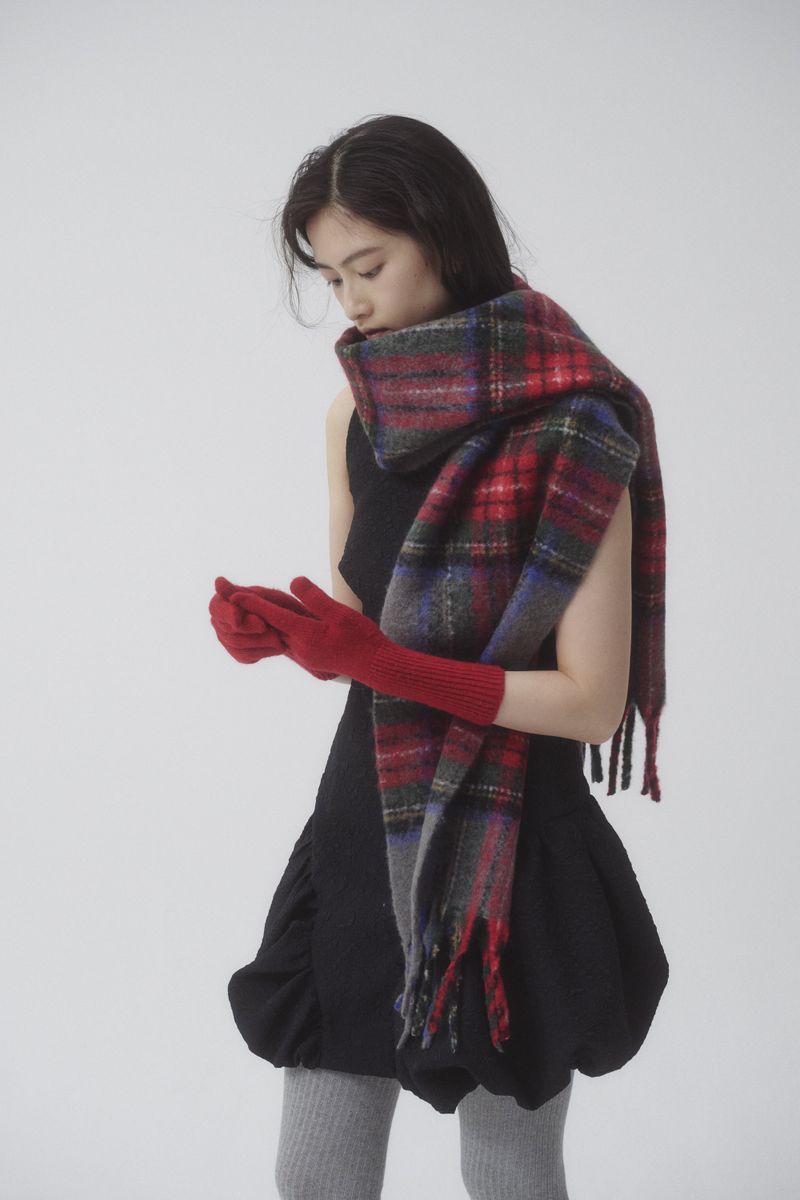 SIEOR(シオル)の「ドルフチェックマフラー (3colors)(ファッション小物)」