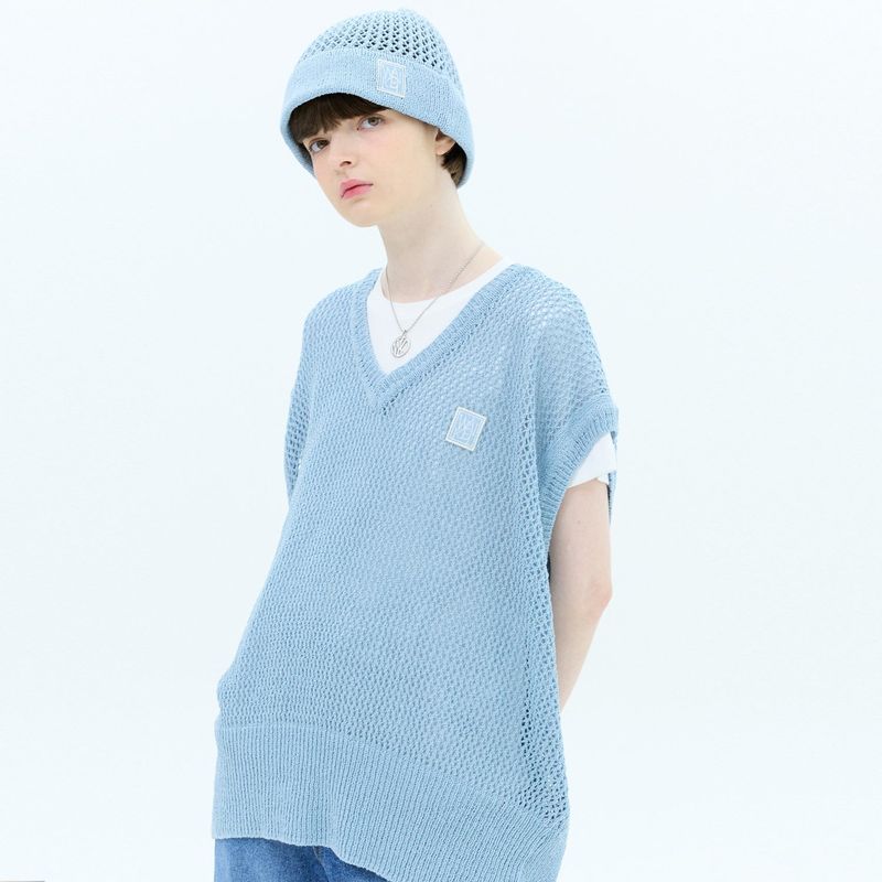 Mesh knit vest