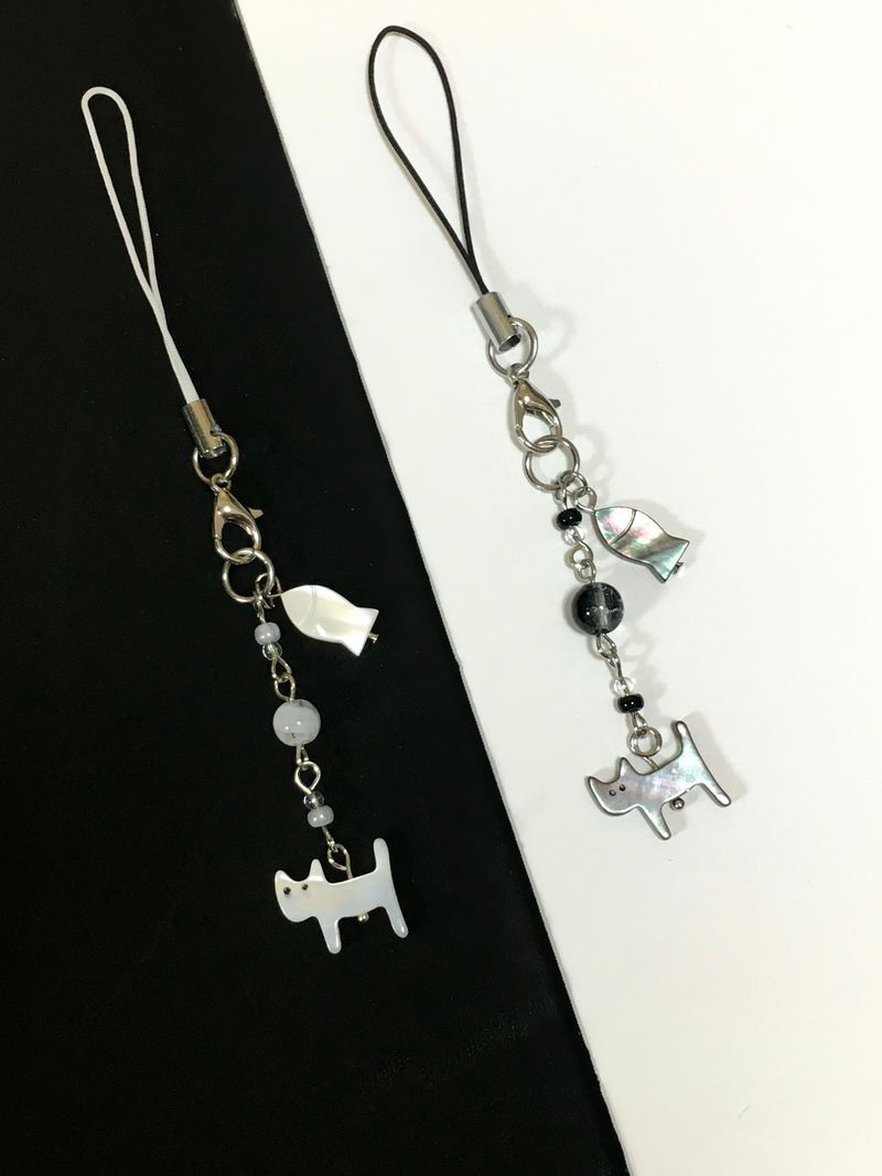 Meow keyring