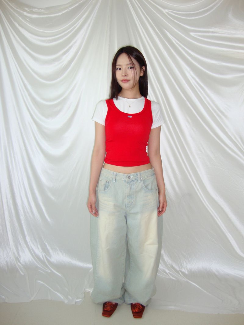 basics sleeveless - type 4(red,white,blue,flower)